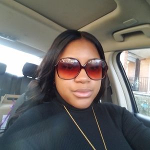 Meet your Posher, Pearline